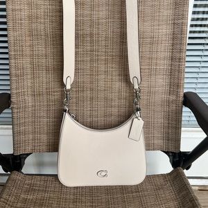 NEW Crossgrain Leather Hobo Crossbody Bag - Chalk